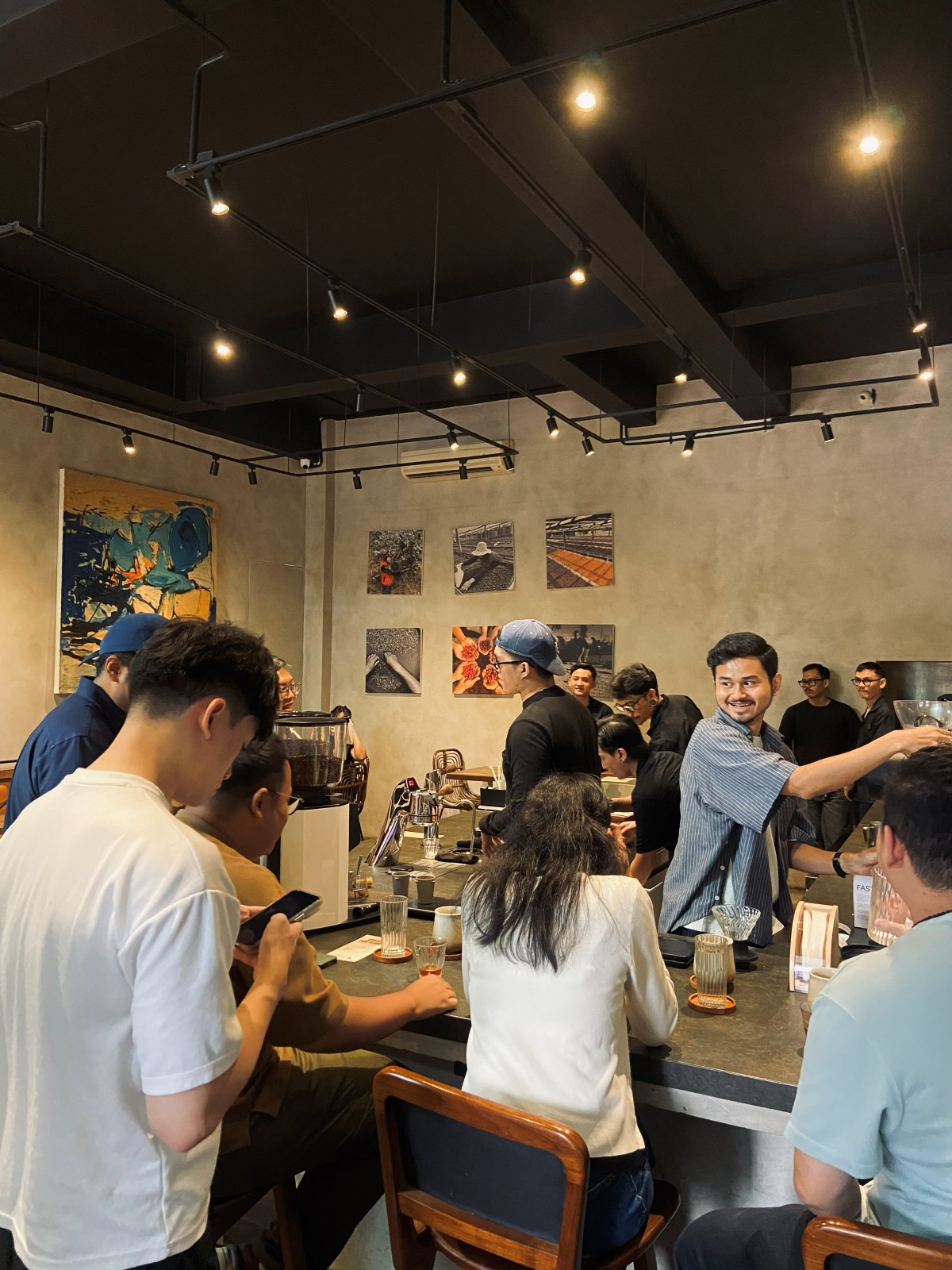 The bar stayed busy throughout the Coffee for Flores activation.